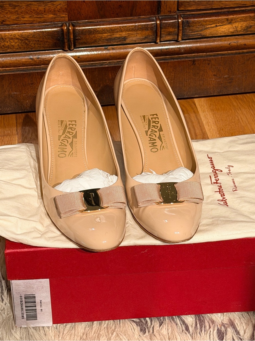 Salvatore Ferragamo Nude Patent Mirabel Wedges